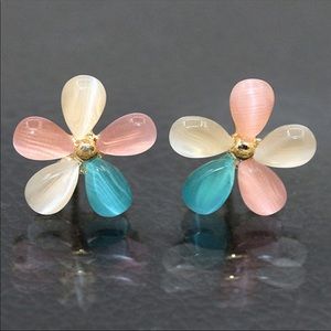 Retro boutique colorful opal daisy floral earrings